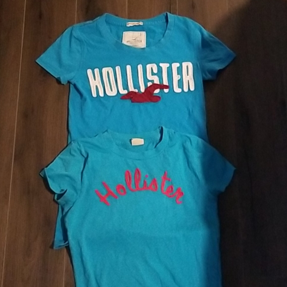 2 Holister T-shirts - Picture 1 of 2